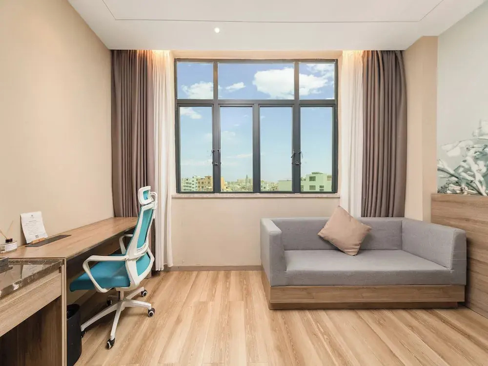 Fushang Foshan Jinshazhou Jinbo Center