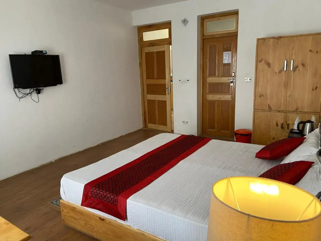 Tara Guest House