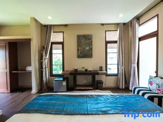 White Tea Hotel