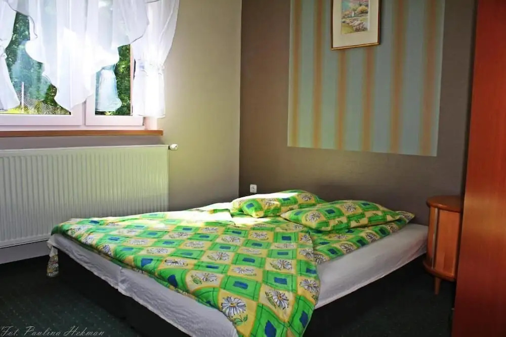 Harmont Montis (dawna Zającówka) leśna enklawa w centrum miasta
