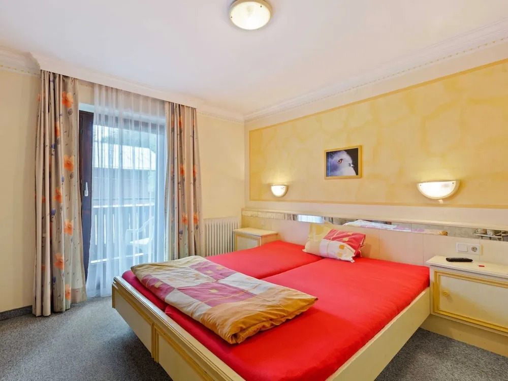 Cozy Apartment in Saalbach-Hinterglemm near Ski Area