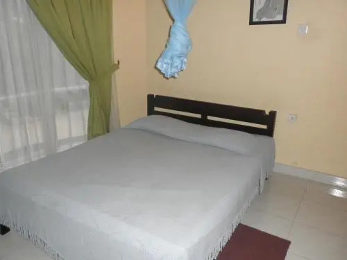 McCarthy Guesthouse
