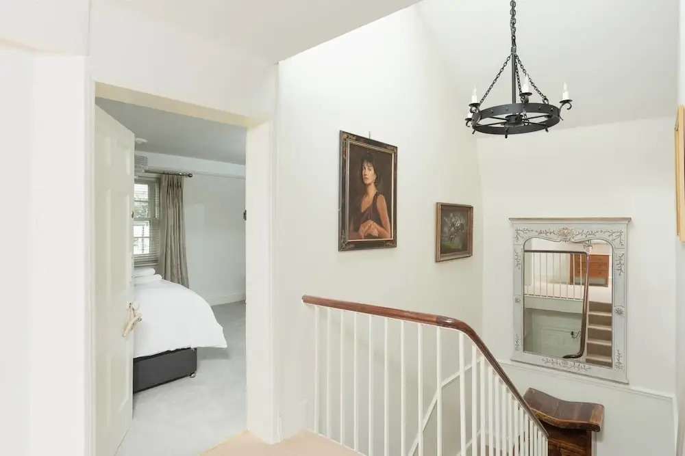 Stunning 2BD property w/ garden in Salisbury