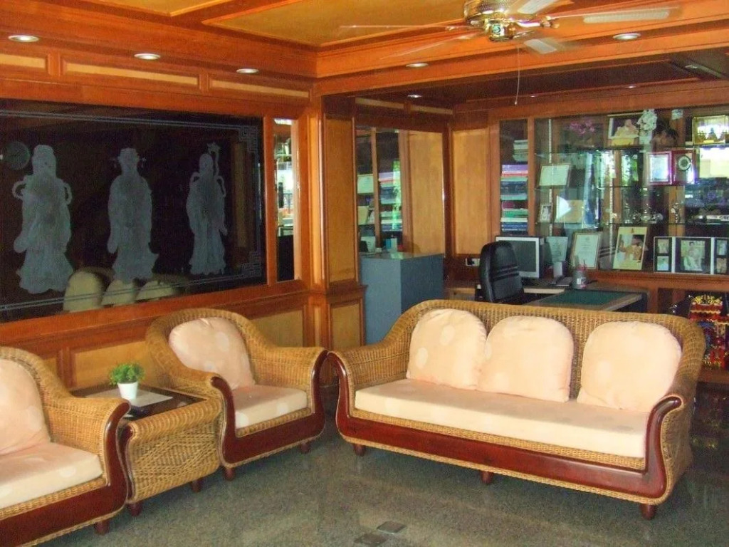 Orchid Rooms