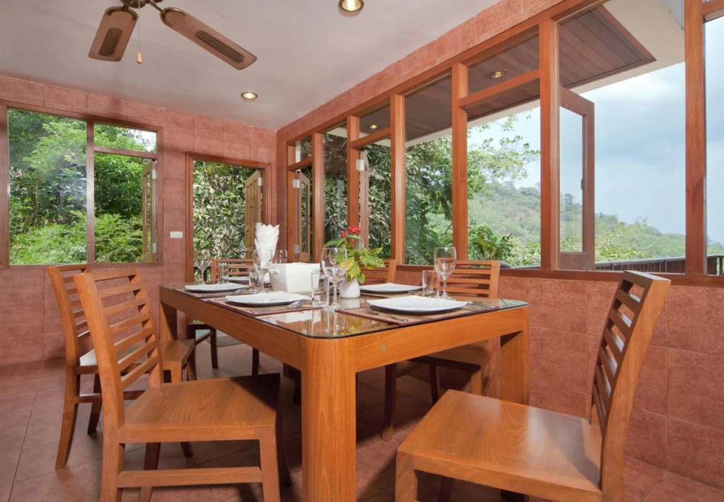 Phuket Villas at Patong Hill Estate