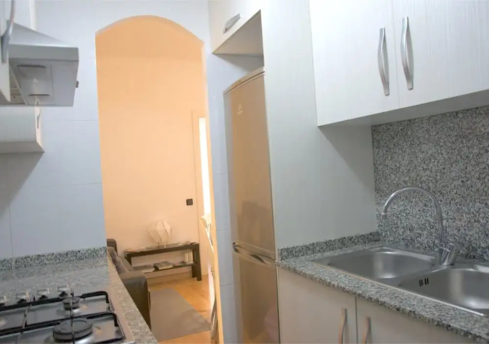 Nice Apartment La Sagrera - In a Very Quiet Area and Well Connected