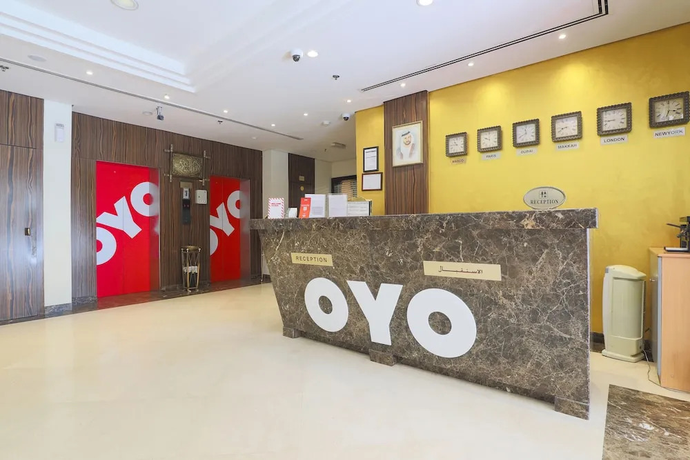 OYO 332 Syaj Hotel