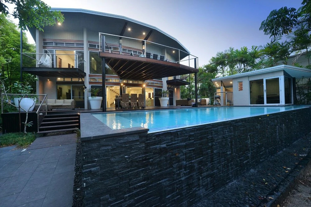 Absolute on Newell Luxury Beach House
