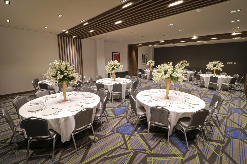 Holiday Inn Express - Monterrey - Fundidora by IHG