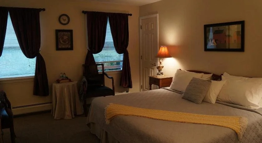 Green River Inn