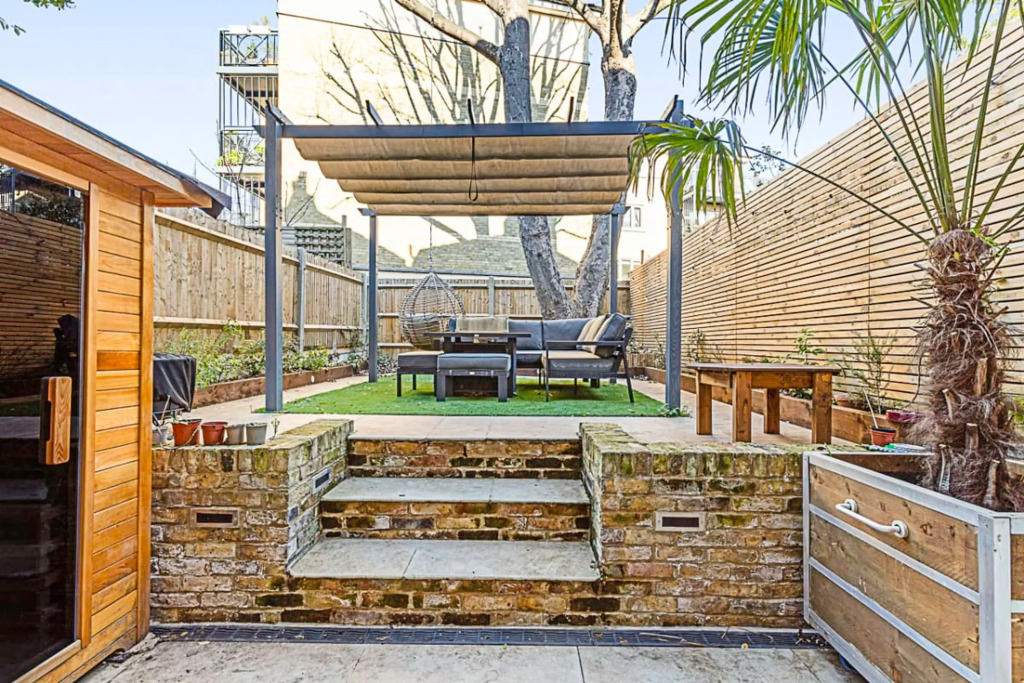 Clapham Oasis: 1 Bedroom, Sauna, Garden Retreat