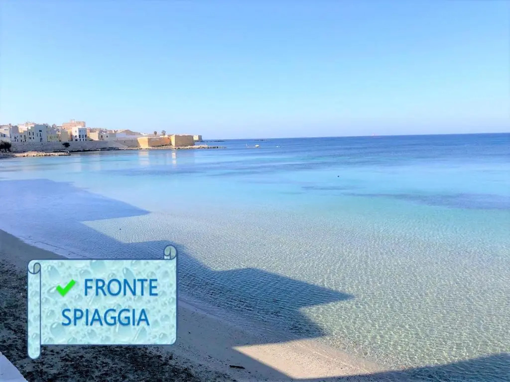 Be Mediterraneo, in centro sul mare - in the center Beach Front - 80 mq