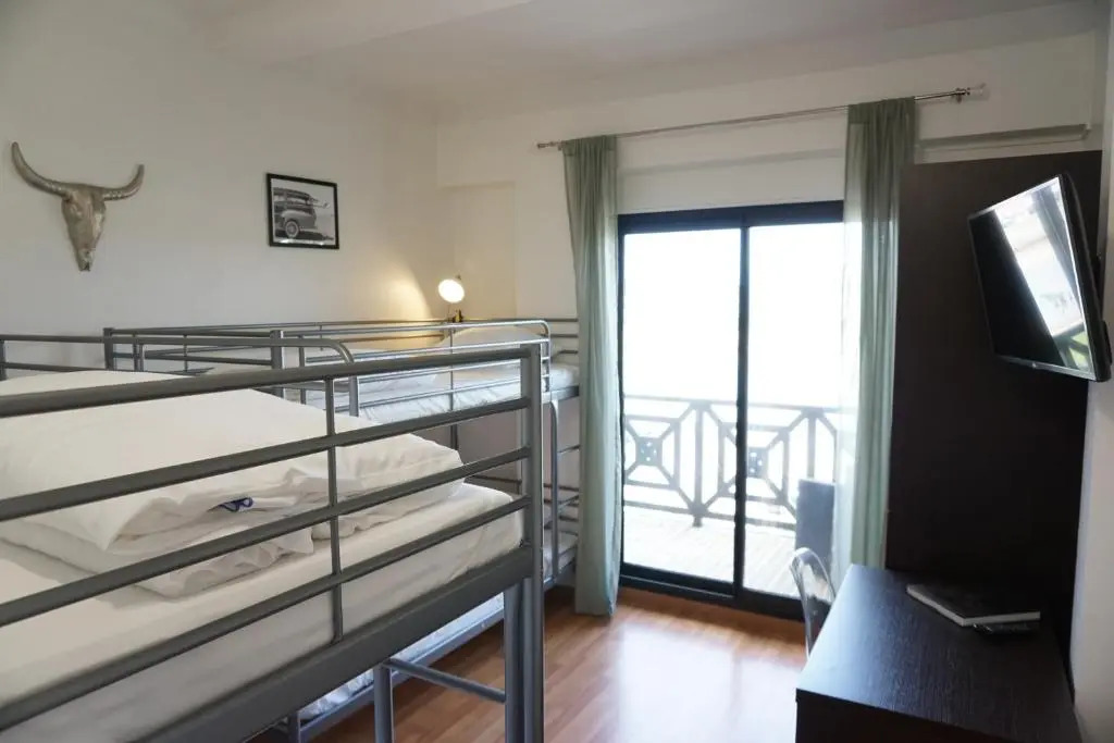 Single Fin Hotel & Lodge