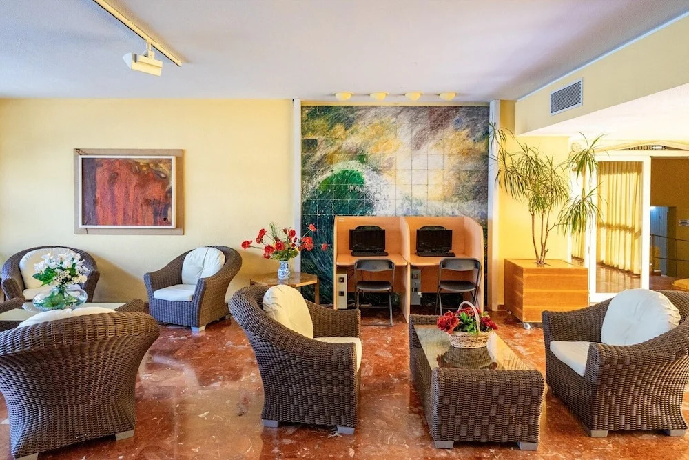 Lovely Studio with Sea View Ref 57