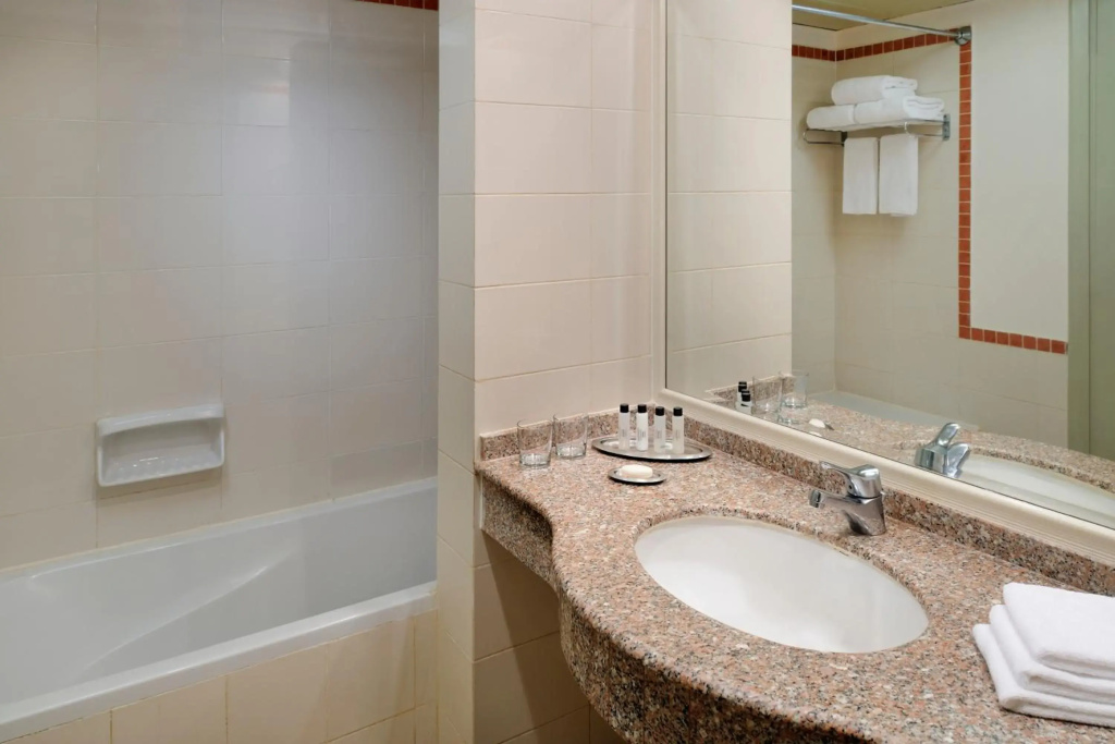 Naama Bay Promenade Beach Resort Managed By Accor