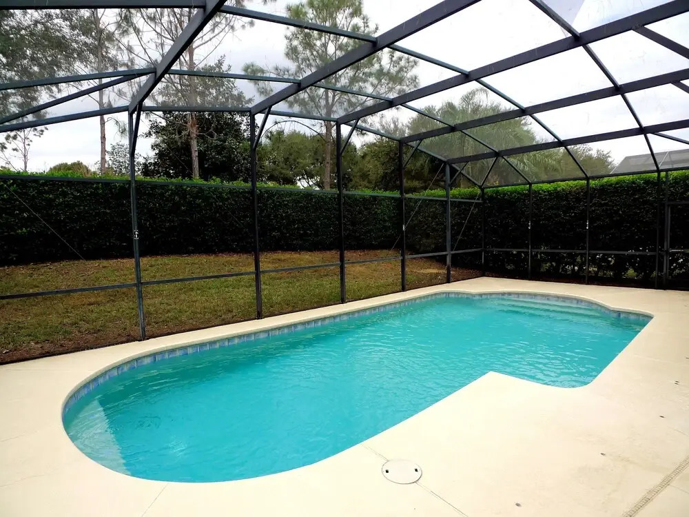 5 Bed Pool Home On Gated Community 1027