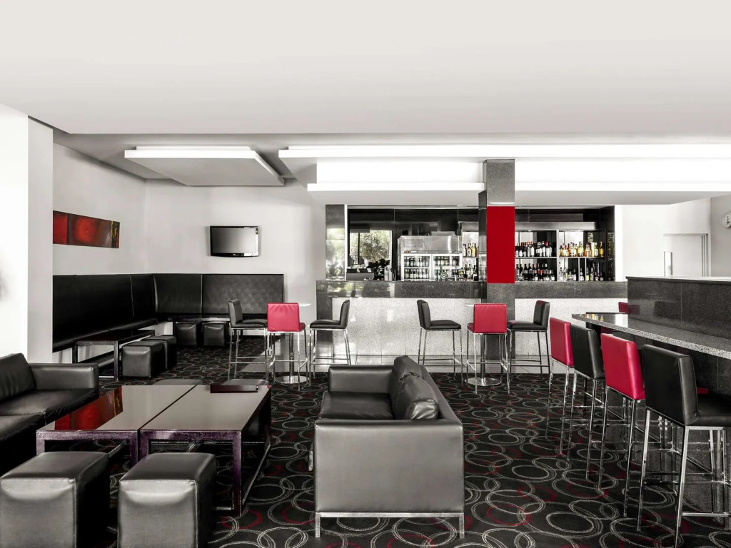 Mantra Melbourne Airport