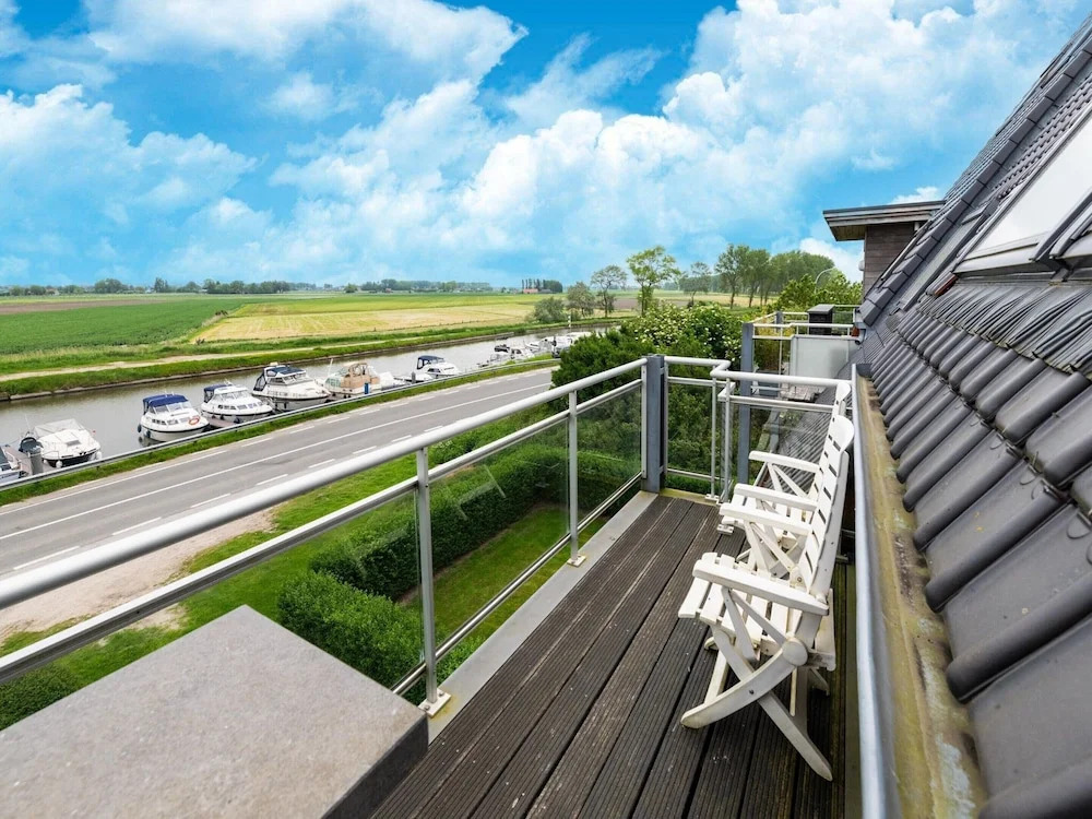 Beautiful Duplex Apartment With Fantastic Views