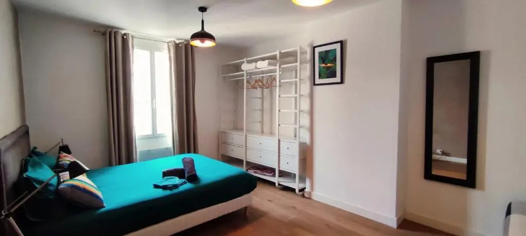 Charming 62 M With Shared Garden Center