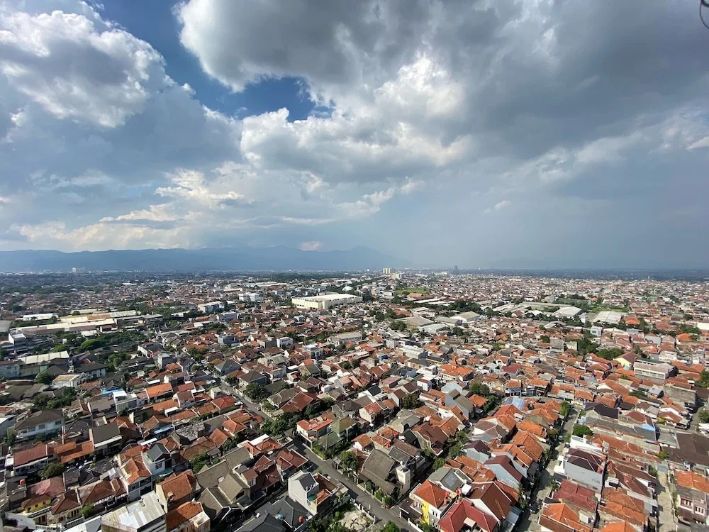 Luxury Spacious 3Br Apartment At Newton Residence Bandung
