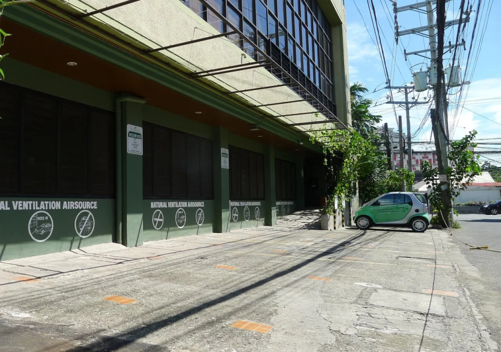 West Gorordo Hotel