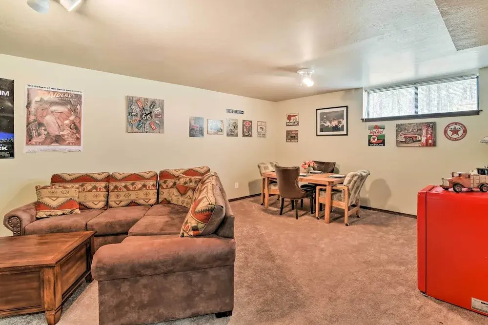Flagstaff Home w/ Back Deck - 5 Mi to Downtown