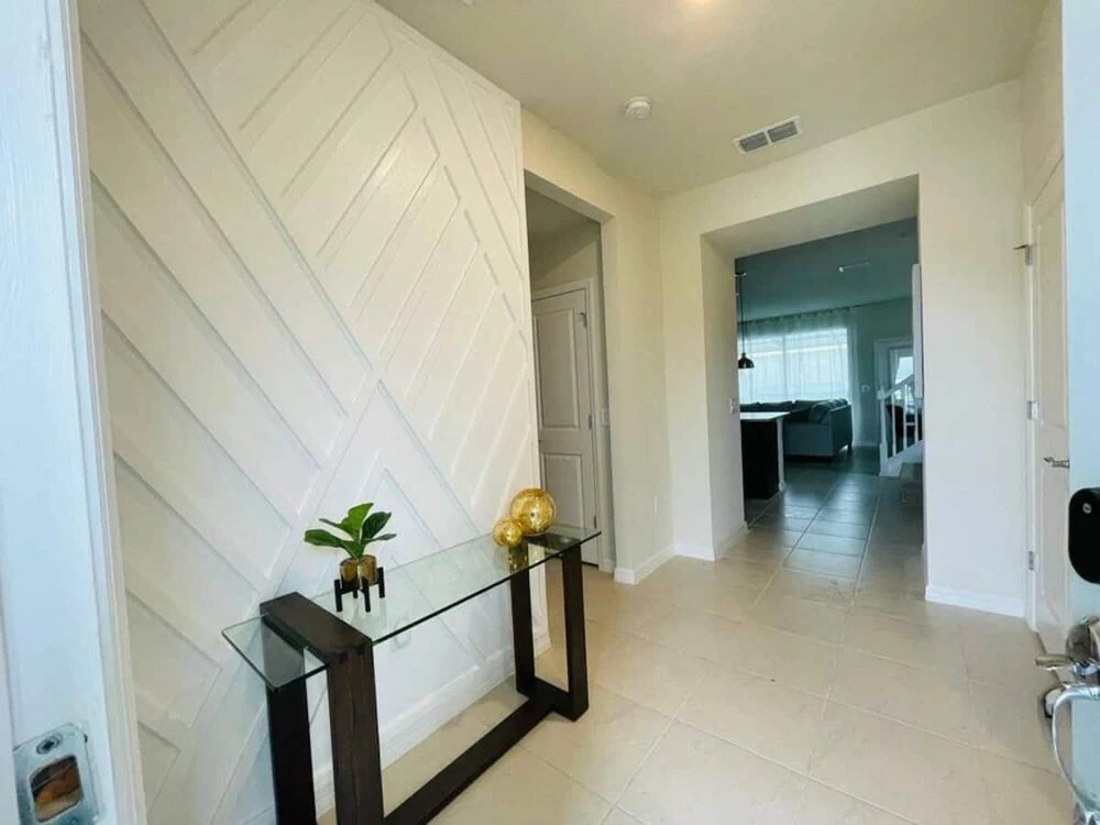 706 BRAND NEW near Disney