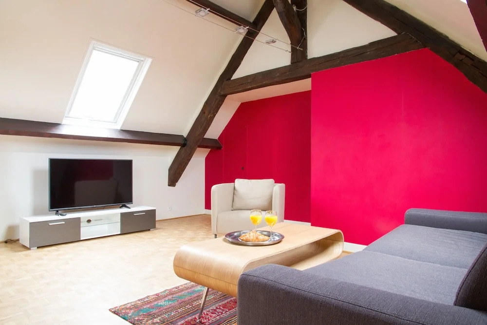 Rue Montorgeuil Area Private Apartment