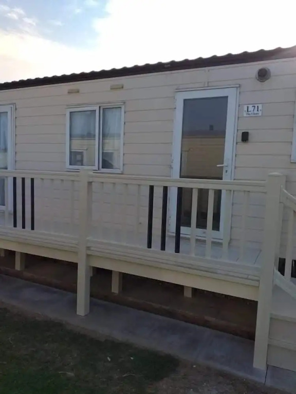 Remarkable 2-bed Caravan in Ingoldmells