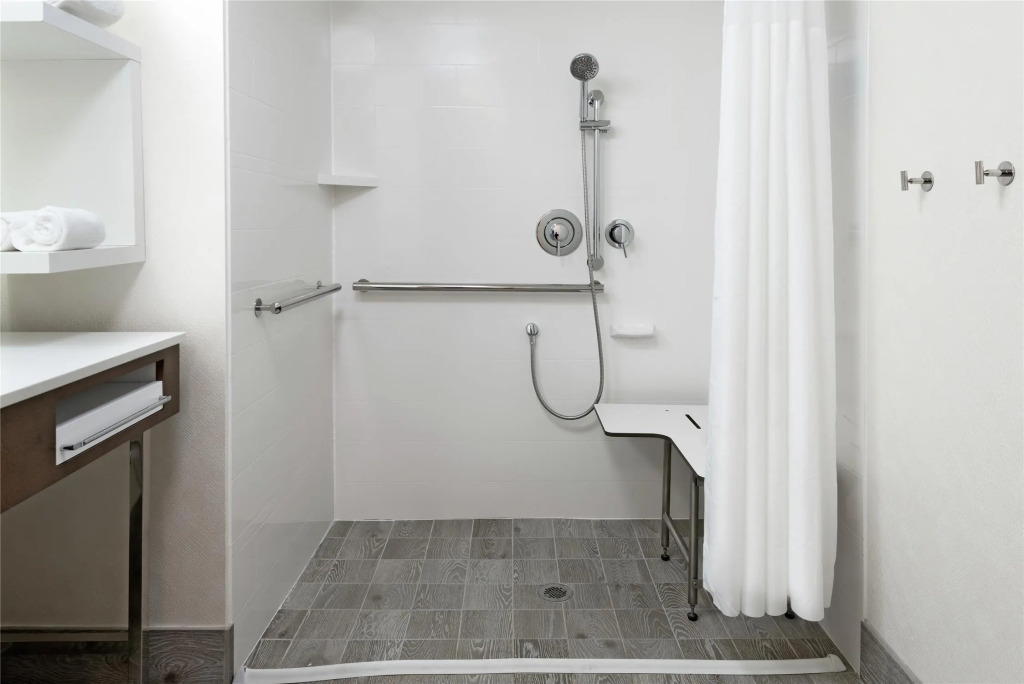 Hampton Inn & Suites Atlanta Buckhead Place