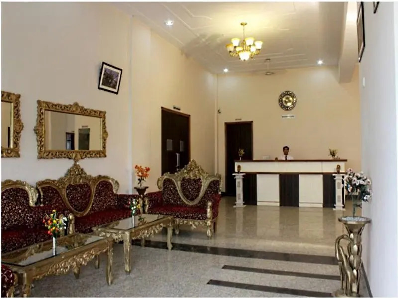 Geetanjali Hotel & Motel