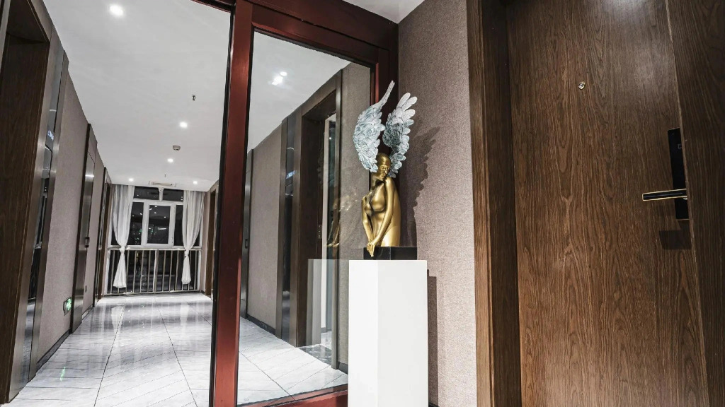 Rongzhou Hotel