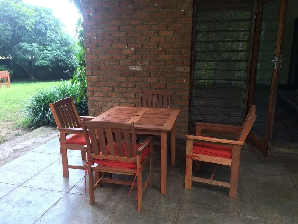 Baobab Backpackers Lodge