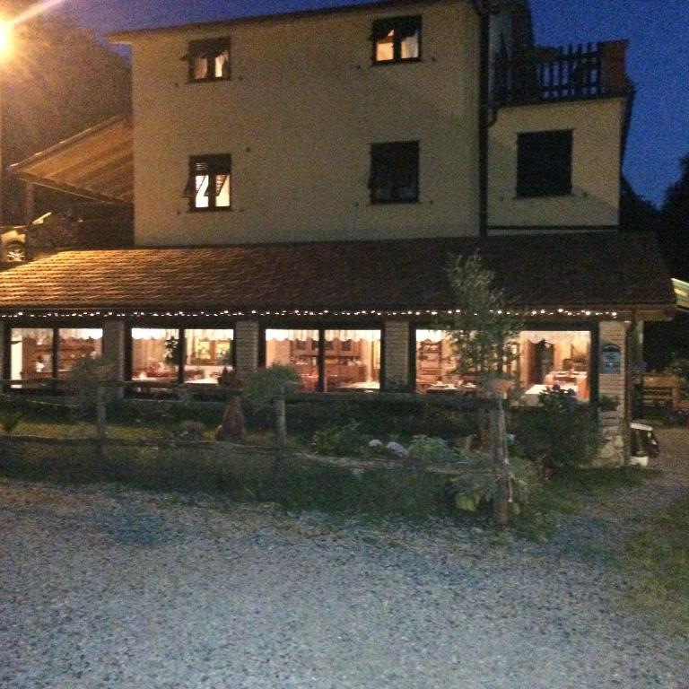 Agriturismo LA TAVERNA DEL NONNO