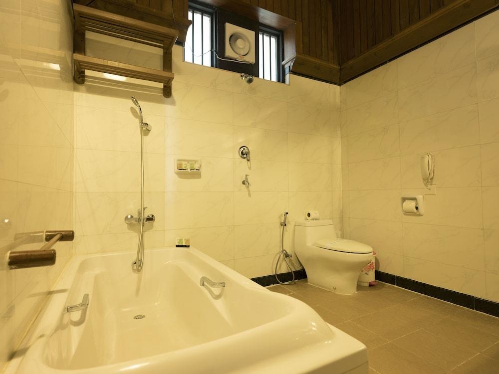 Thande Beach Hotel (Ngapali)