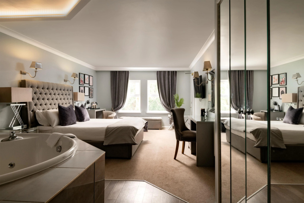 Birmingham North Moor Hall Hotel