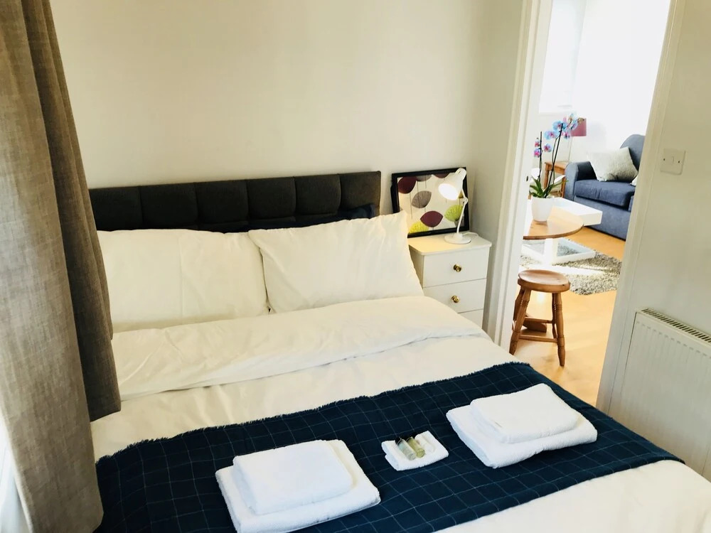 Piccadilly Circus - London Regent Apartments