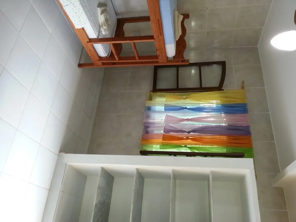 Itaúna Hostel