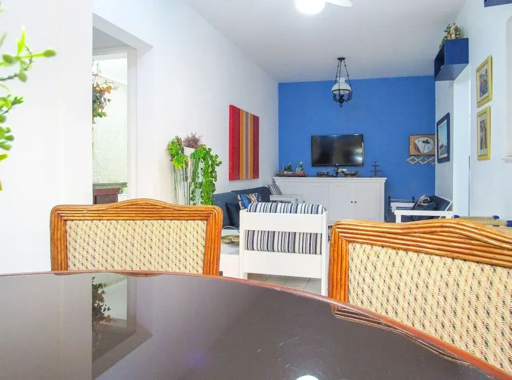 Apartamento a 70m da Praia de Pitangueiras SP