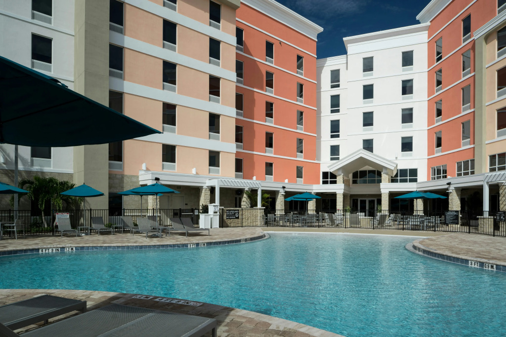Home2 Suites By Hilton Cape Canaveral Cruise Port