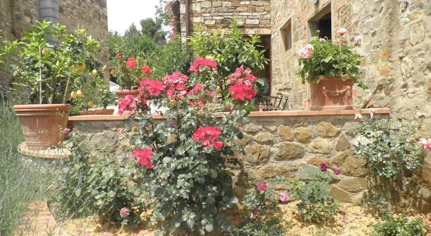 Montebeni Apartments