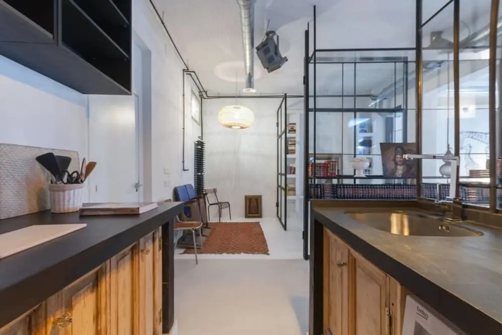 Stunning One Bedroom Apartment in the Heart of Madrid