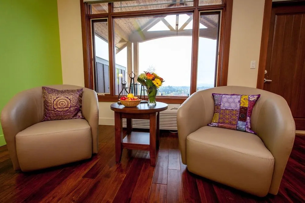 Hillcrest Farm Market B&B
