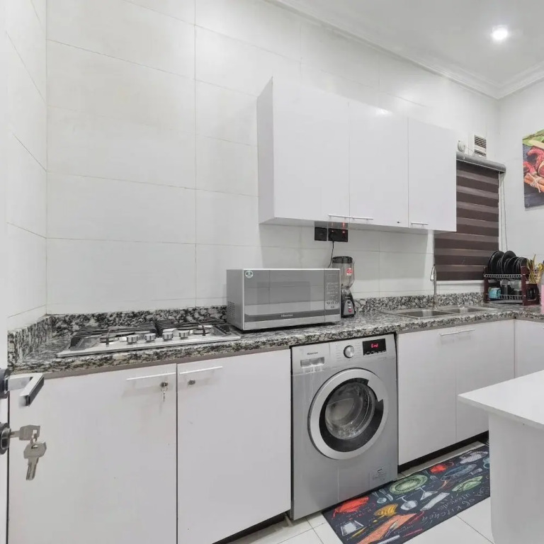 Quintessential Apartments By Signature