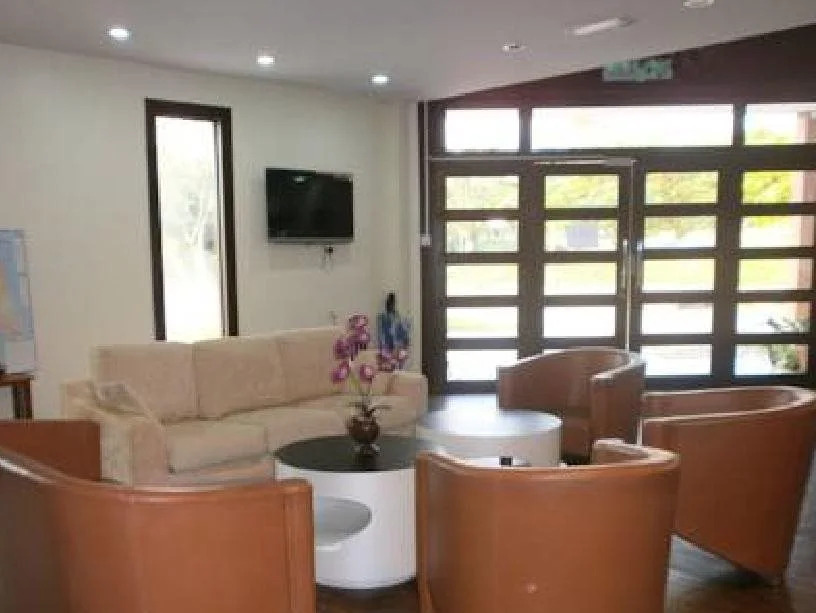 Oasis Hotel