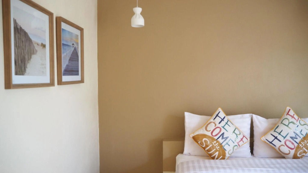 โรงแรม ทิพย์บุรี ริเวอร์ไซด์