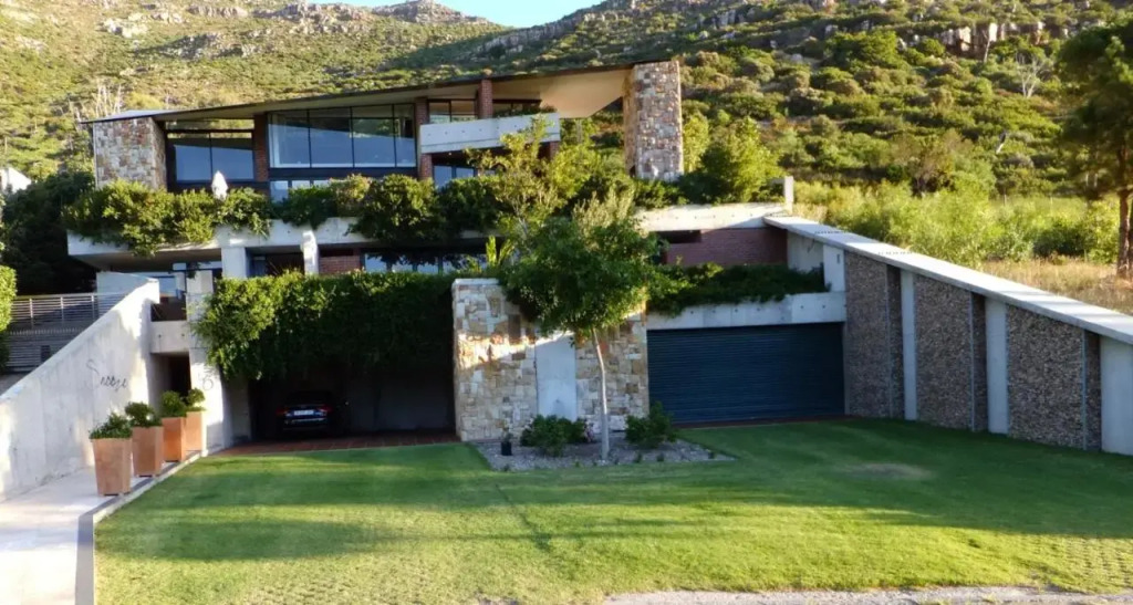 Snooze in Hout Bay Self-Catering