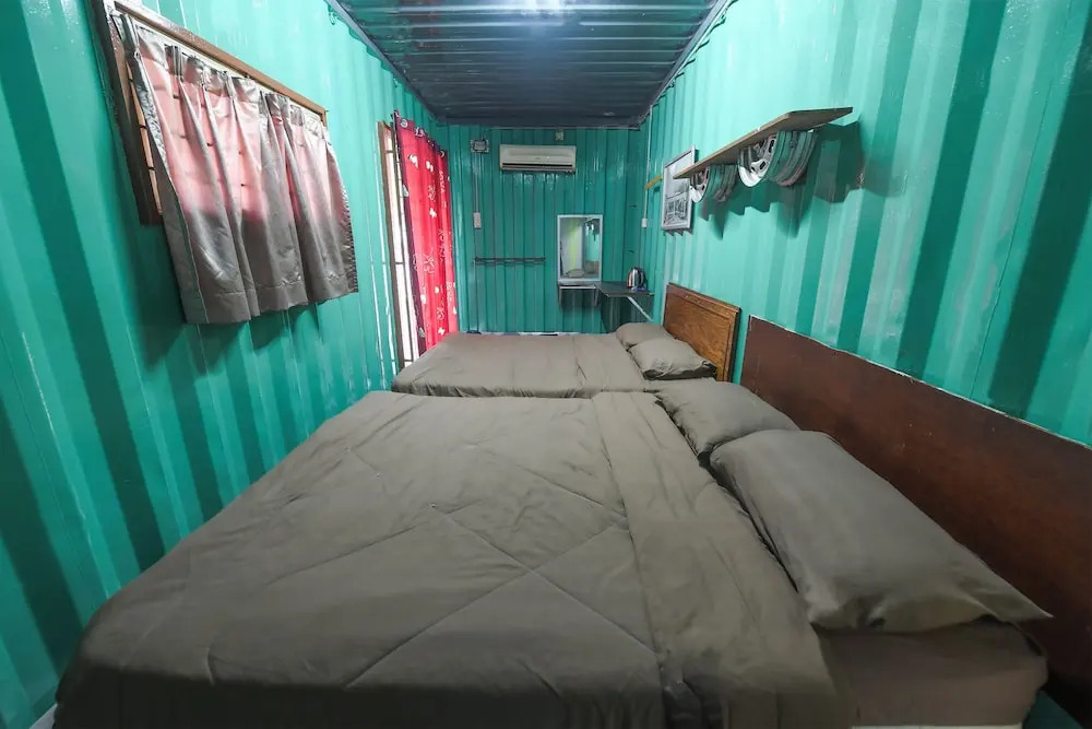 Super OYO 90579 U Inn