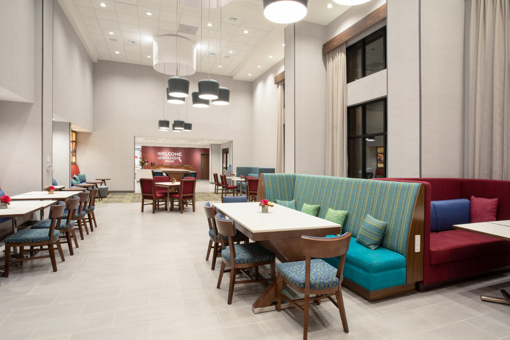 Hampton Inn & Suites Watsonville