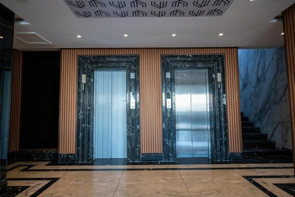 Mabaat-Deluxe 1BR Al Waha 621